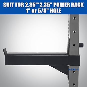 Säkerhetsarm för skivstångsställning monterad på en metallstolpe.